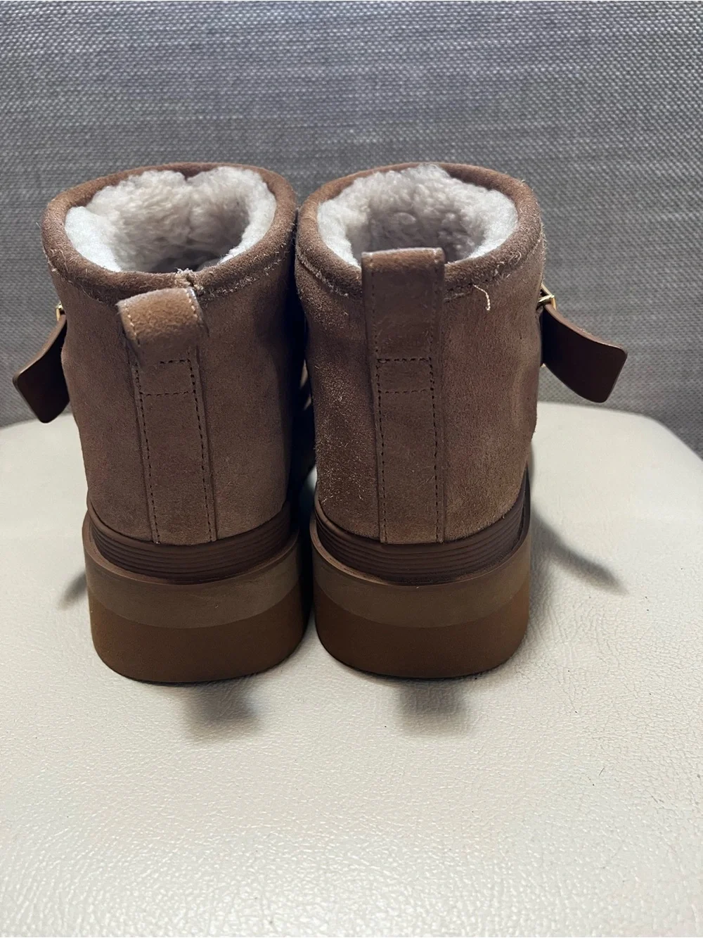 Tory Burch Mellow Tan Suede Shearling Platform Boots Women’s Size 6